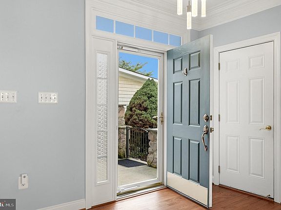 4th image of 107 Osprey Dr