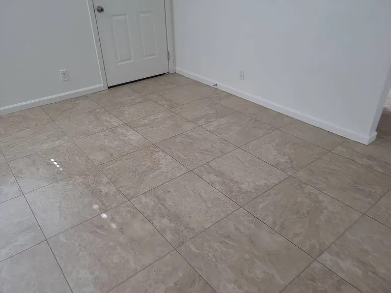 926 & 934 W 8th Pl — Photo 16