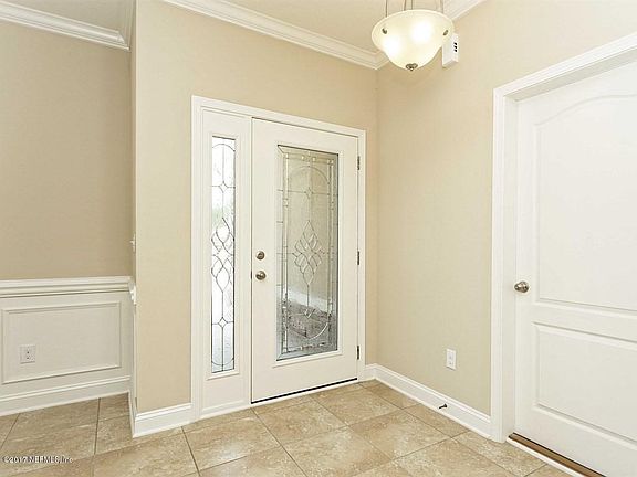 003_Foyer