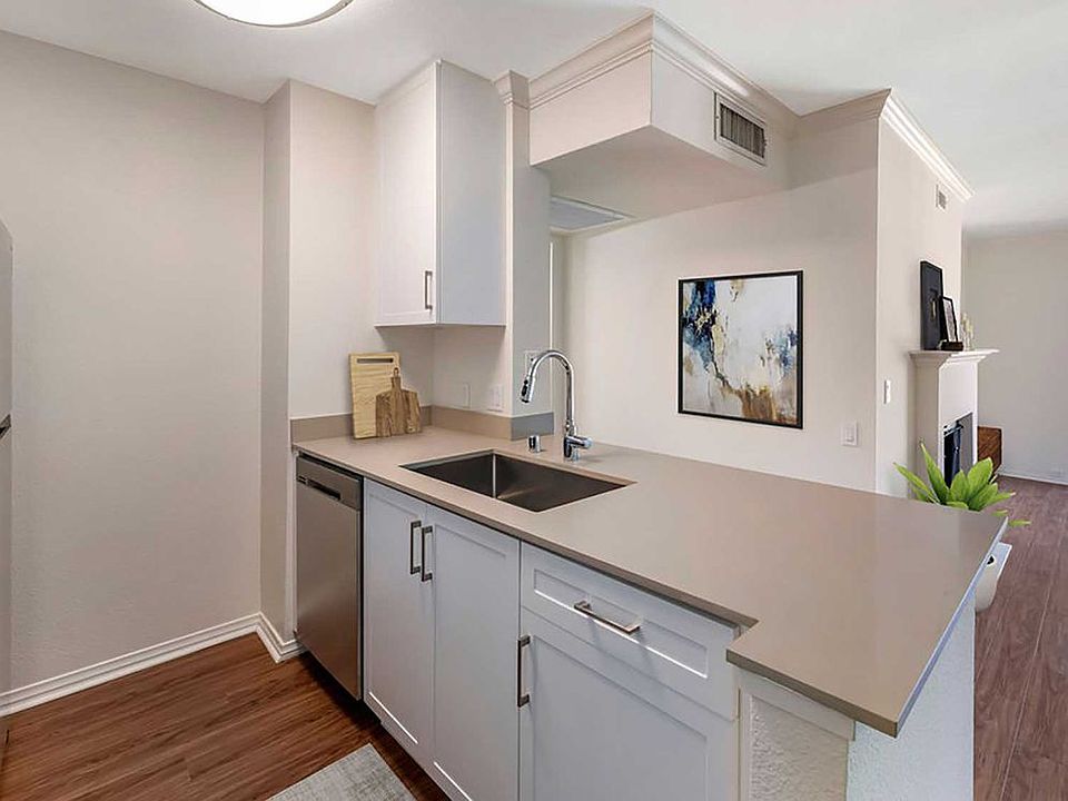 eaves Woodland Hills Apartment Rentals Woodland Hills, CA Zillow