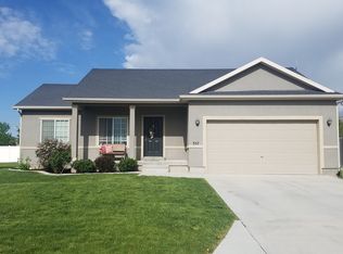 357 Taylor Rd, Saratoga Springs, UT 84045