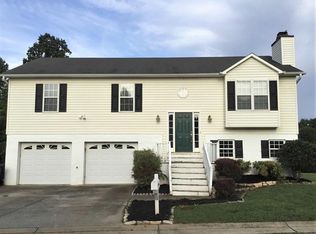 1724 Asherton Dr, Winston Salem, NC 27127
