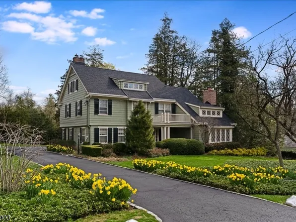 44 West Rd, Millburn Twp., NJ 07078