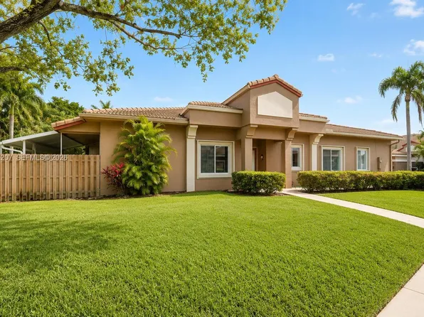 10131 Lombardy Dr, Tamarac, FL 33321