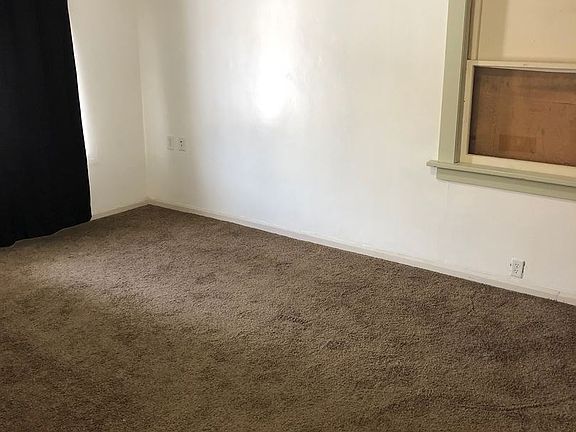 2nd image of 42 S 400 E