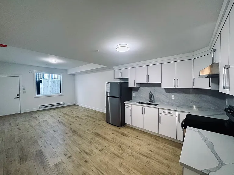 46131 Crestview Dr #B — Photo 10