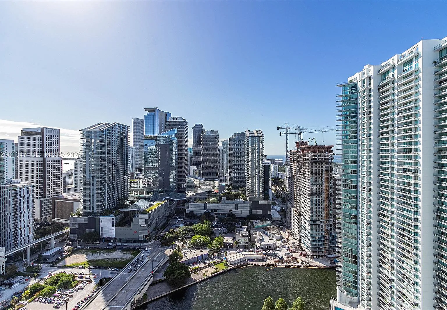 Wind Condo — Photo 1