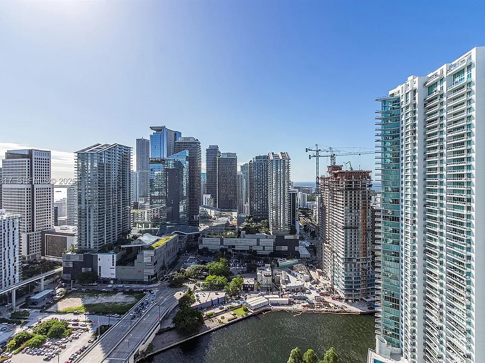 350 S Miami Ave #3914