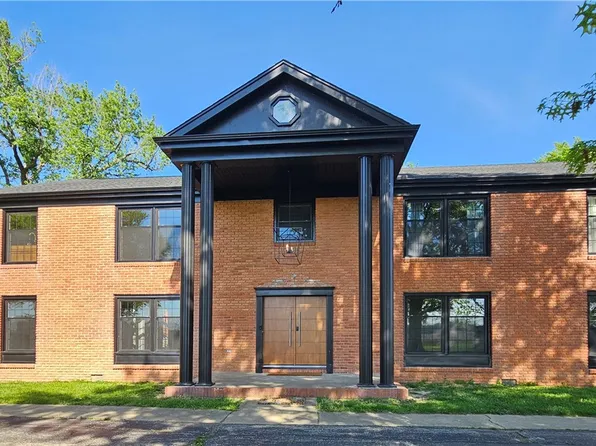 756 County Road 2350e, Casey, IL 62420