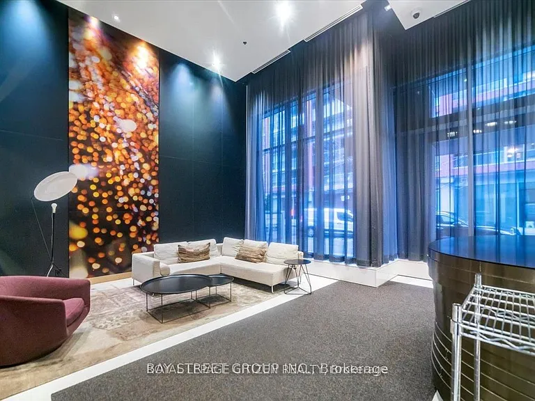 30 Nelson St E #1603 — Photo 17