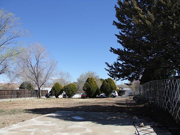 4th image of 3180 Granite Dr