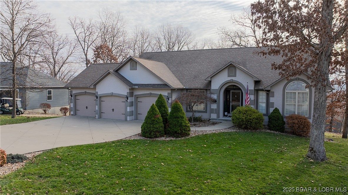 125 Arrowhead Dr