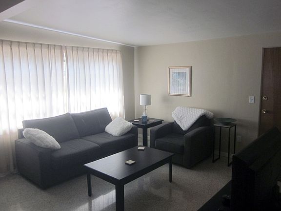 4th image of 2142 Barcelona Dr