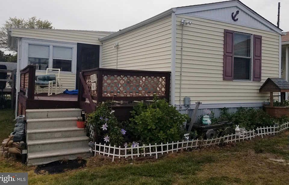 1st image of 27211 Sea Nettle Ln #7985