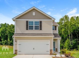 124 Taverners Ln, Angier, NC 27501