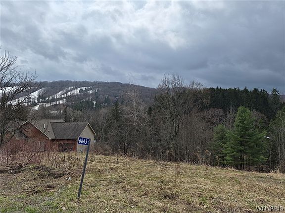 4th image of 6843 Springs Rd #52
