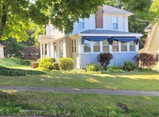 148 Ridgewood Dr, Syracuse, NY 13206