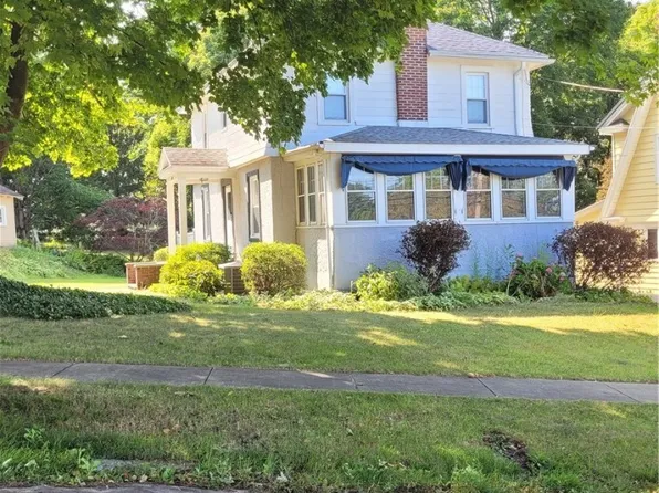 148 Ridgewood Dr, Syracuse, NY 13206