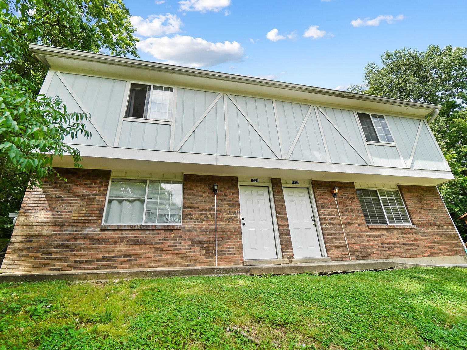 12221224 E Henry Clay Ct, Covington, KY 41011 Zillow