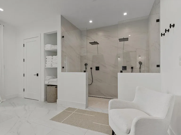 11685 Maidstone Dr — Photo 49
