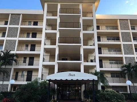 Private 6 Story Building