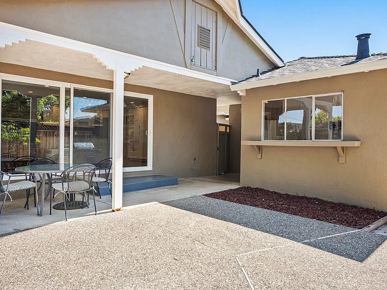 5525 Amby Dr — Photo 24