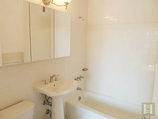 Rented by Halstead Real Estate | media 14