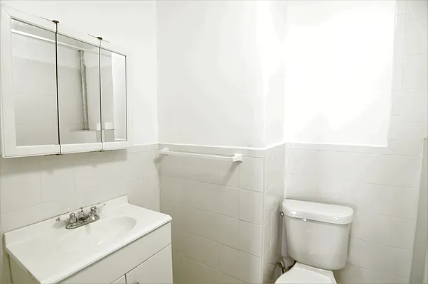 Rented by Best Apartments North Inc | media 11