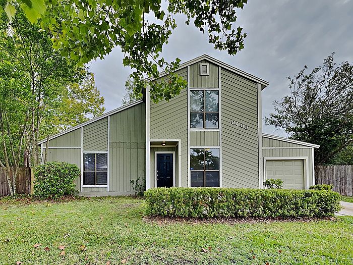 1st image of 6403 Sable Woods Ct