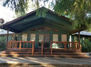 1450 Joelson Rd, Umpqua, OR 97486