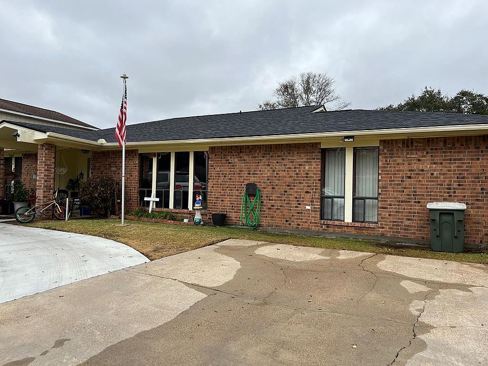 1st image of 3139 Cobblestone Ln