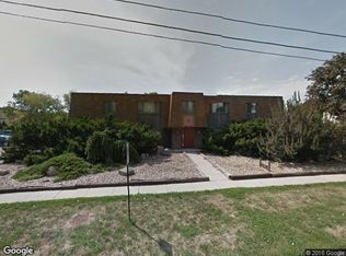 2408 W 4th St APT 1, Cedar Falls, IA 50613