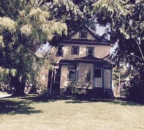 4th image of 3401 Saint John Ave