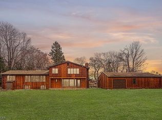 36 Fox Ridge Rd, Sparta, NJ 07871