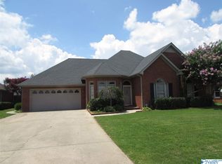 2921 Lenox Dr SW, Decatur, AL 35603