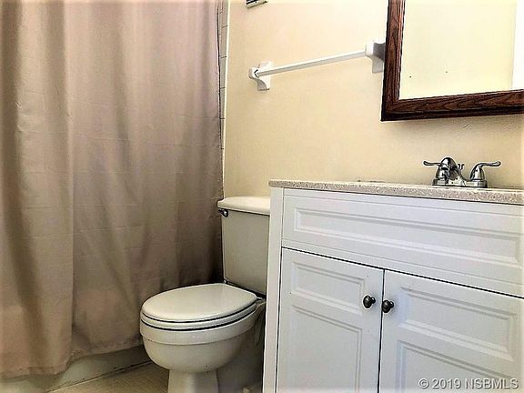 3rd image of 1500 Virginia Ave APT 208