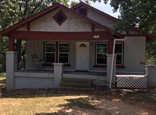 1501 W Halsell Rd, Fayetteville, AR 72701