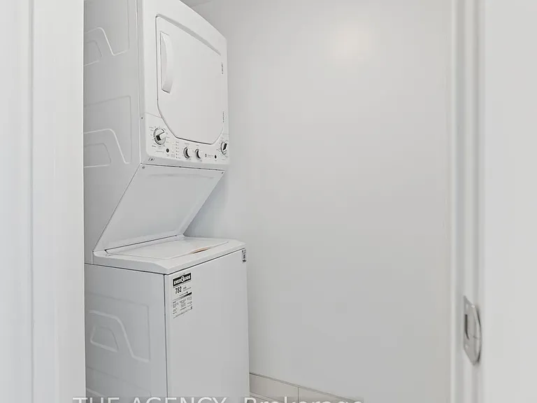4010 Eglinton Ave W #625 — Photo 28
