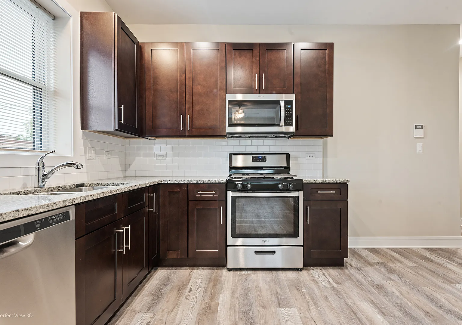 3 bed, 1500 sqft, $2,300 — Photo 4