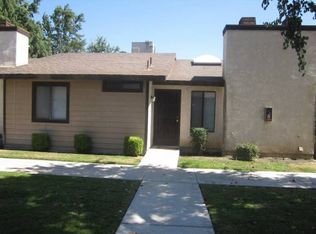 6904 N Half Moon Dr APT B, Bakersfield, CA 93309