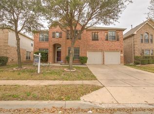 1013 Marlow Ln, Fort Worth, TX 76131