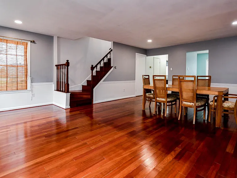 156 Barnsfield Ct — Photo 18
