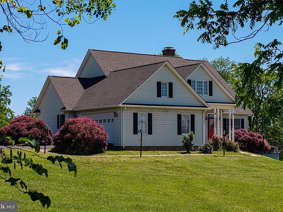 4th image of 128 Fairview Circle Path Lot 36