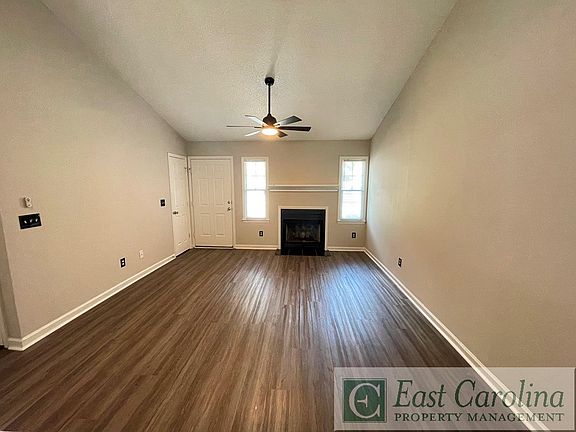 4th image of 3307 Brookline Ct
