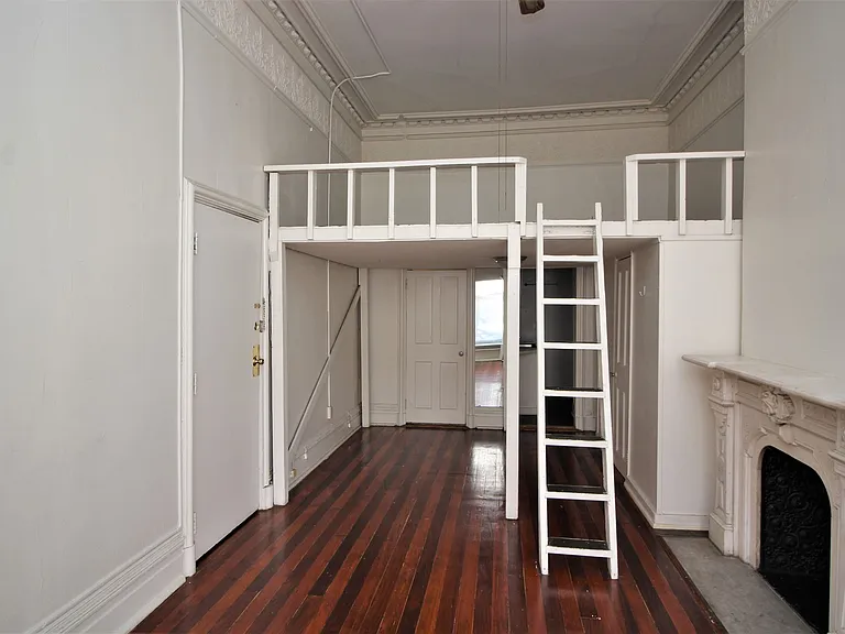 1224 Saint Paul St — Photo 5