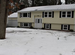 14 Bonnie Ln, Hudson, NH 03051