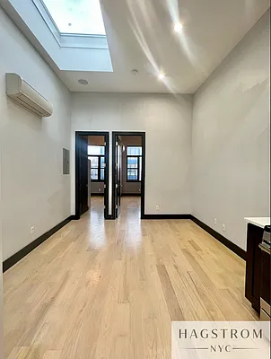 Rented by Hagstrom Management Inc | media 48