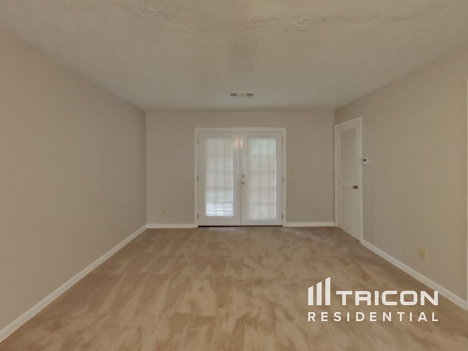 2050 Enon Pines Dr SW, Atlanta, GA 30331 Zillow