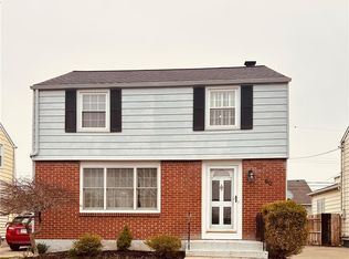 60 Hartford Ave, Buffalo, NY 14223
