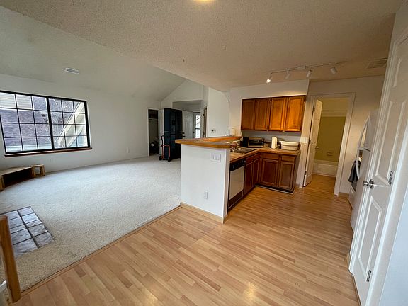 5th image of 4815 White Rock Cir APT H